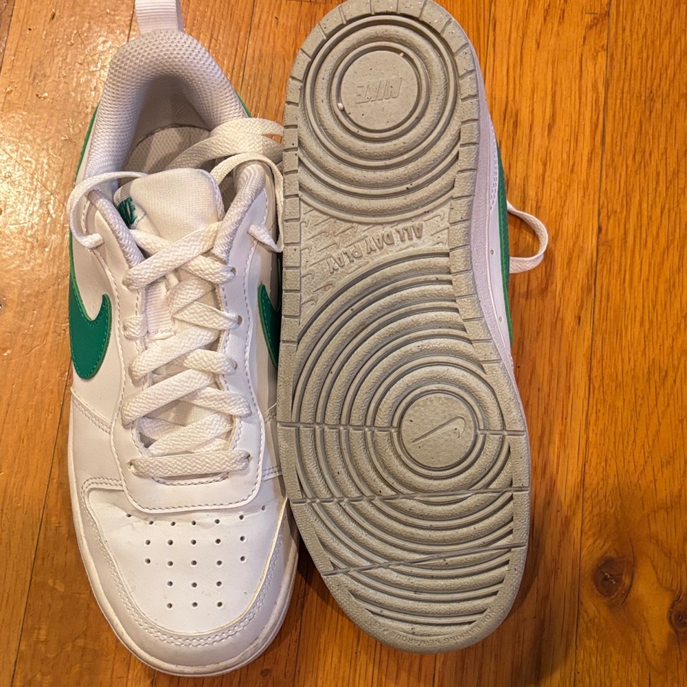 Nike Court Borough Low Recraft Big Kid Shoes White & Green Streetwear Y4/6 Lady - Picture 2 of 7